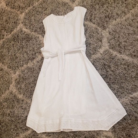CAbi Lizzie Sleeveless Eyelet Lace Fit & Flare Dress in White - Picture 2 of 5